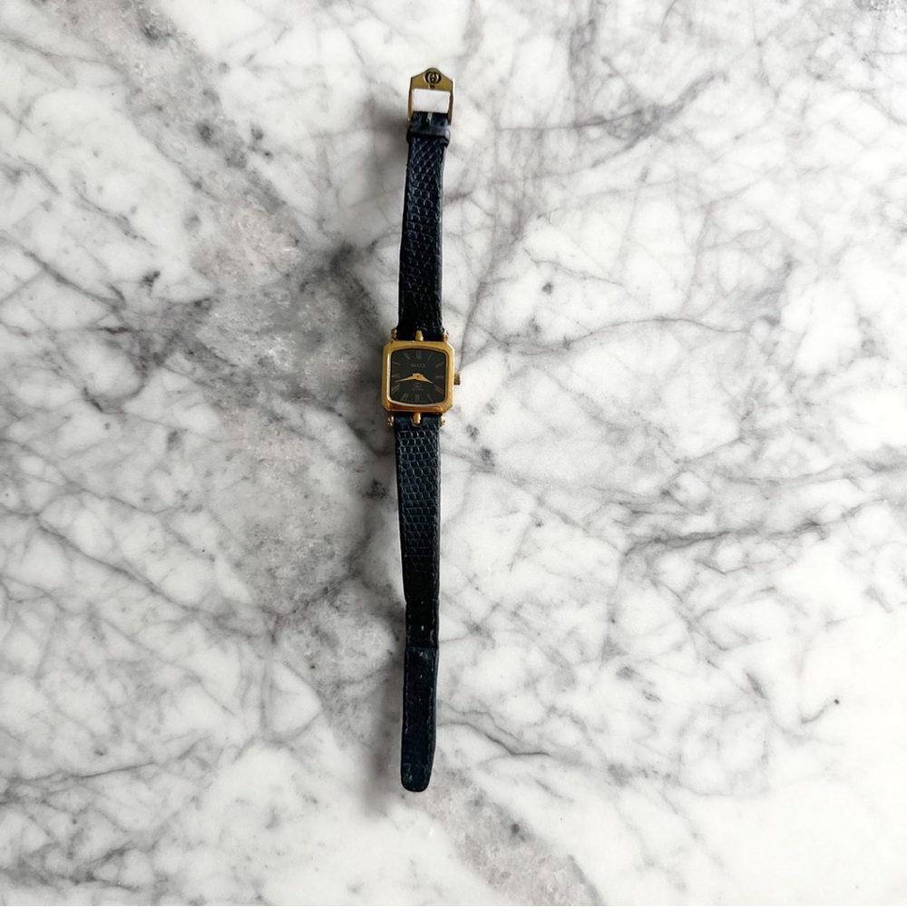 Vintage Authentic Gucci Square Stack Watch